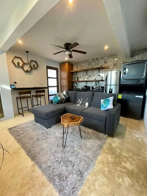 Sweet Cozy Condo By The Beach And Beach Clubs In Casa Bene Called Eden Isla Mujeres Appartement